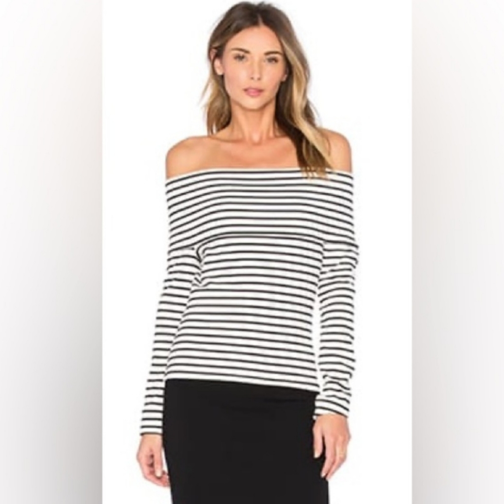 10 Crosby Derek Lam Off The Shoulder Top In Soft White Stripe Size Xs